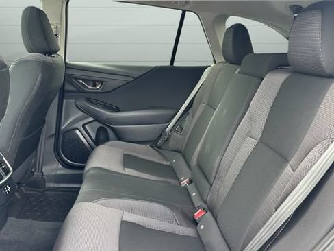 Used 2024 Subaru Outback Premium AWD/4WD image 25