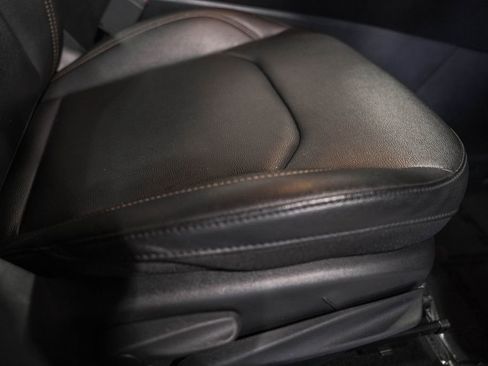 Certified 2024 Jeep Compass Limited w/ Sun and Sound Group image 40