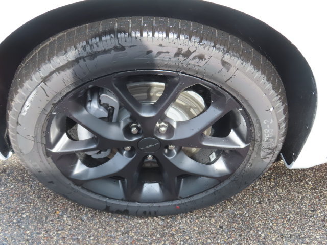 New 2027 Chrysler Pacifica Select AWD/4WD image 15
