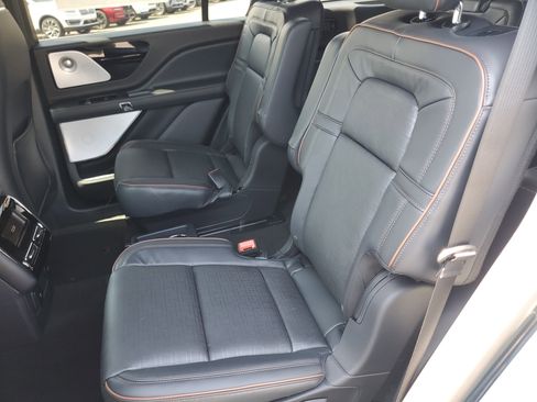 New 2026 Lincoln Aviator Black Label image 26