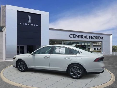 Used 2023 Honda Accord EX image 7