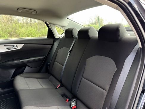 Used 2024 Kia Forte LXS FWD image 19