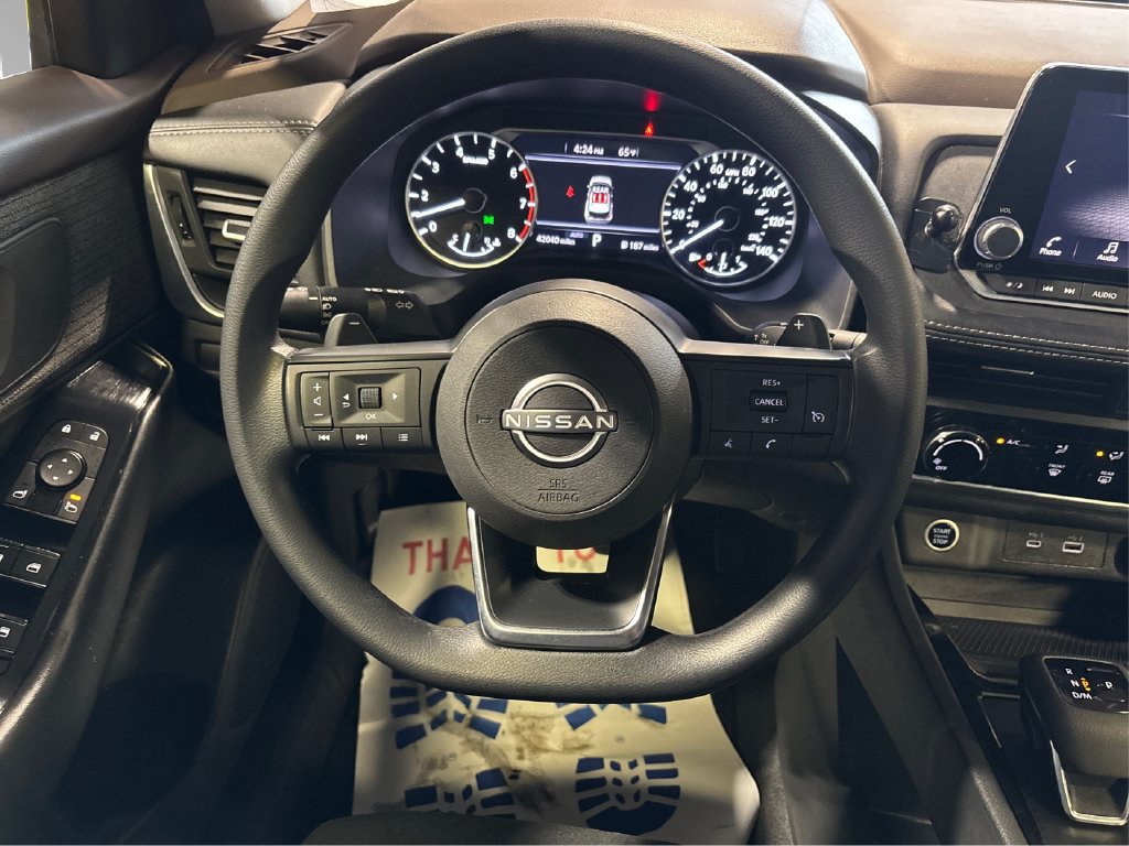 Used 2023 Nissan Rogue S AWD/4WD image 27