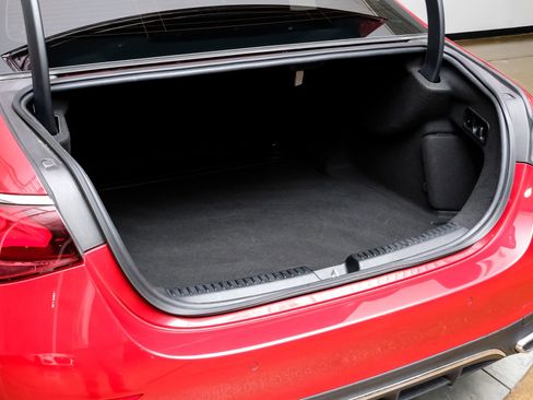 Used 2025 Mercedes-Benz E 350 Sedan image 55