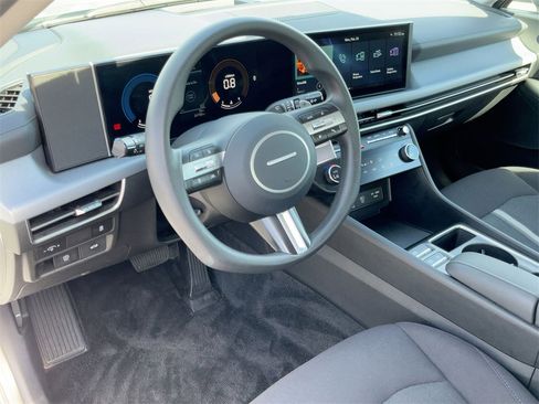 Used 2025 Hyundai Sonata SEL image 15