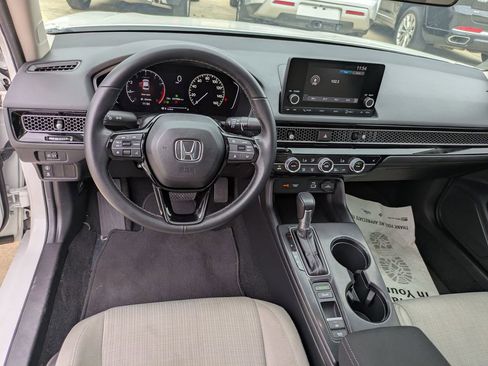Used 2024 Honda Civic EX image 12