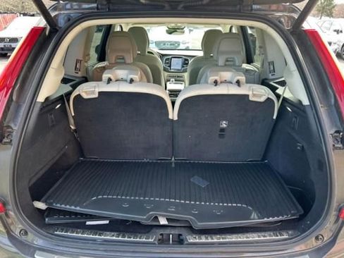 Used 2023 Volvo XC90 B6 Ultimate w/ Protection Package Premier image 7