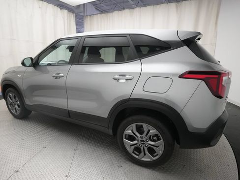 Used 2024 Kia Seltos LX AWD/4WD image 31