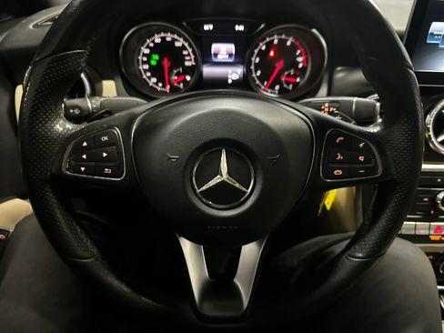 Used 2018 Mercedes-Benz CLA 250 4MATIC image 28