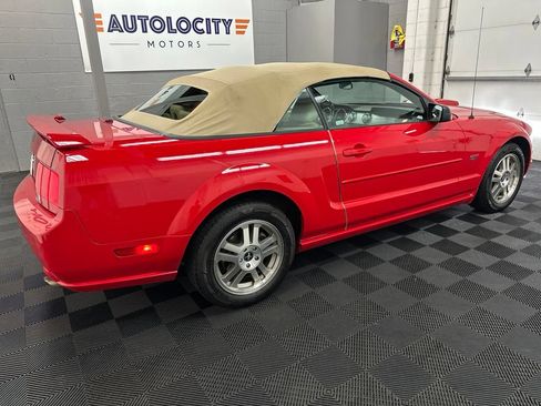 Used 2006 Ford Mustang GT Premium RWD image 10