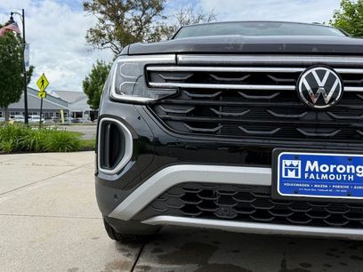 New 2026 Volkswagen Atlas Peak Edition