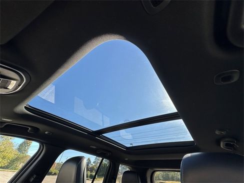 Used 2024 Jeep Grand Cherokee Limited 4xe image 27