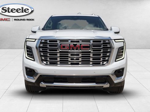 Used 2026 GMC Yukon XL Denali w/ Advanced Technology Package AWD/4WD image 2