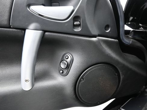 Used 2006 Dodge Viper SRT-10 image 16