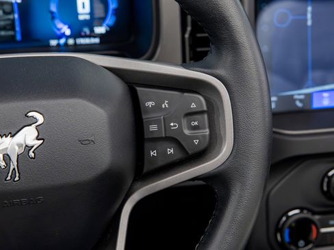 Used 2025 Ford Bronco Big Bend image 45