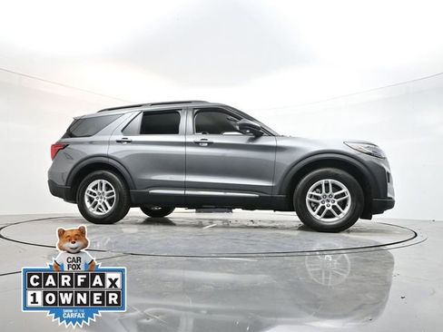Used 2025 Ford Explorer Active image 37