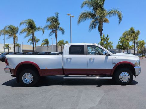 Used 2017 RAM 3500 Laramie Longhorn w/ Convenience Group AWD/4WD image 11
