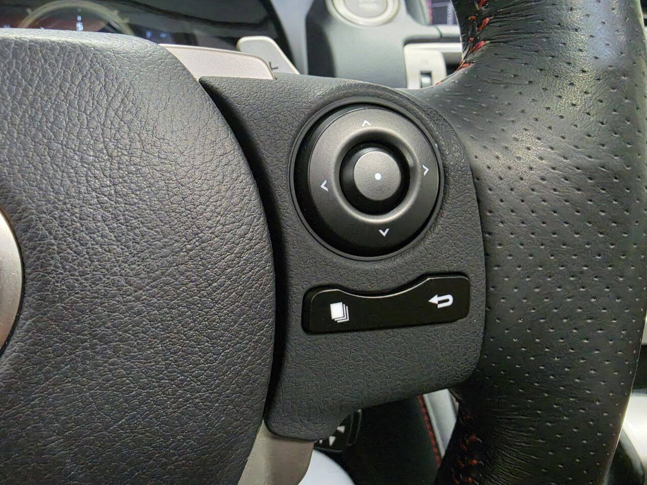 Used 2014 Lexus IS 350 w/ F Sport Package RWD image 29