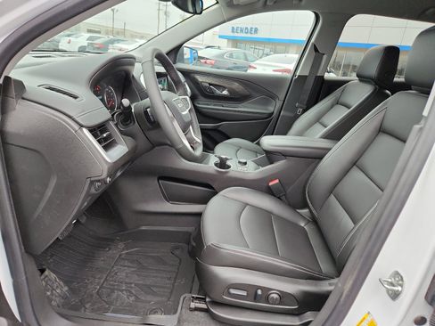 New 2024 GMC Terrain SLT w/ Elevation Edition image 12