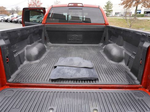 Used 2012 Toyota Tundra 4x4 Double Cab image 12