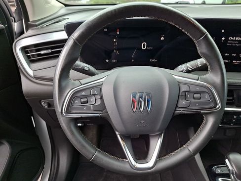 Certified 2024 Buick Encore GX Preferred FWD image 18