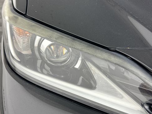 Used 2019 Lexus ES 350 image 9