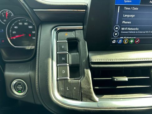 Used 2023 Chevrolet Tahoe 2WD w/ 1FL Safety Package image 21