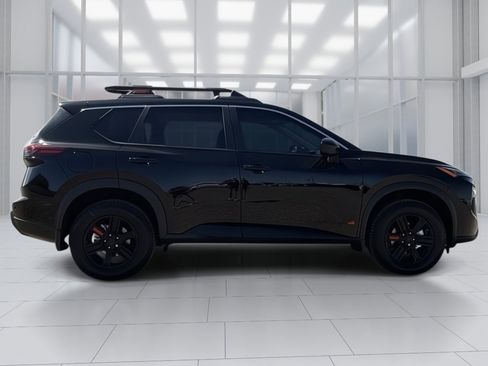 New 2026 Nissan Rogue Rock Creek image 6