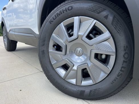 New 2026 Nissan Kicks S AWD/4WD image 6