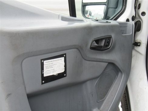 Used 2018 Ford Transit 250 148 High Roof image 14