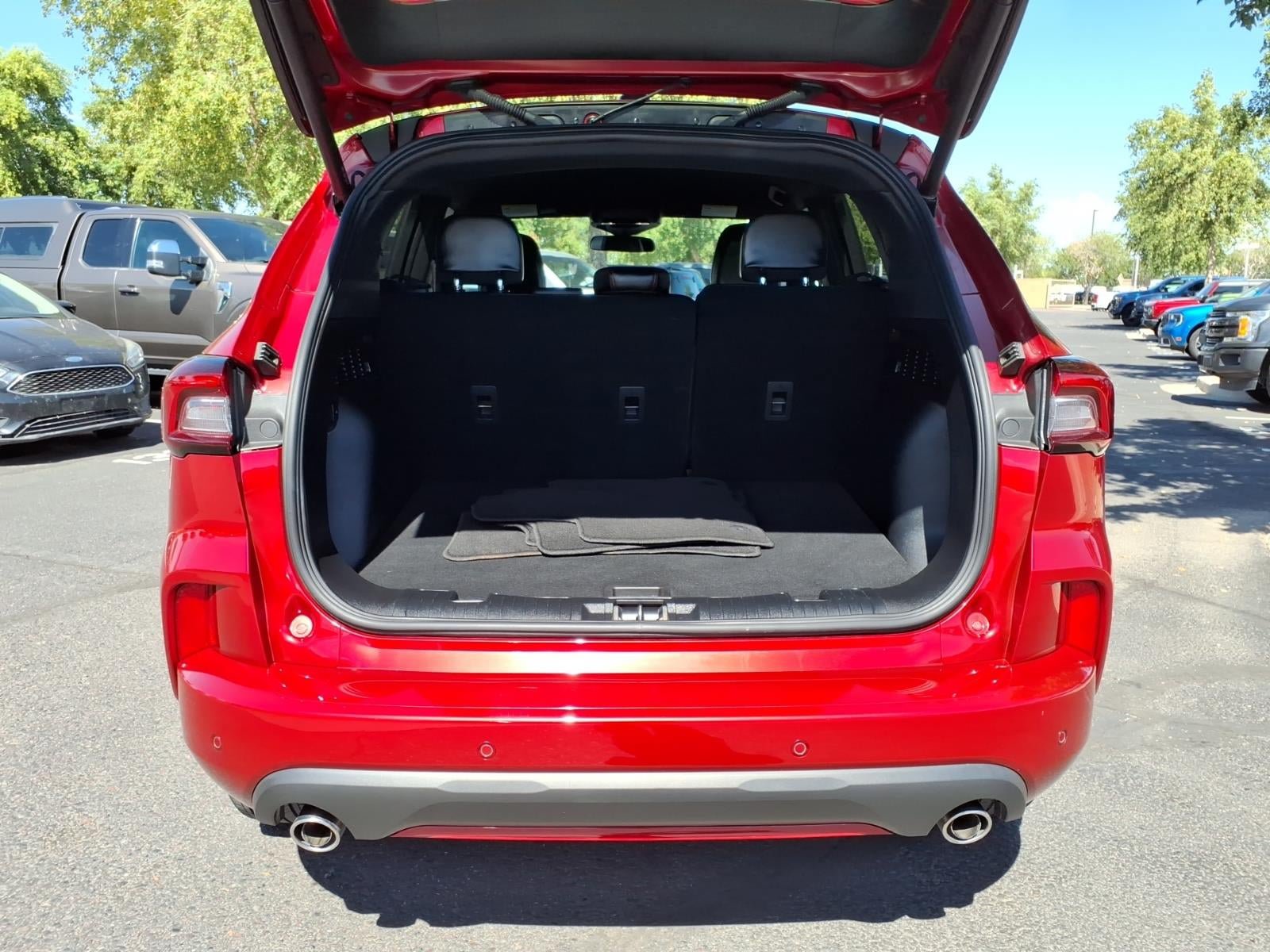 Certified 2024 Ford Escape ST-Line w/ Tech Pack #1 FWD image 16