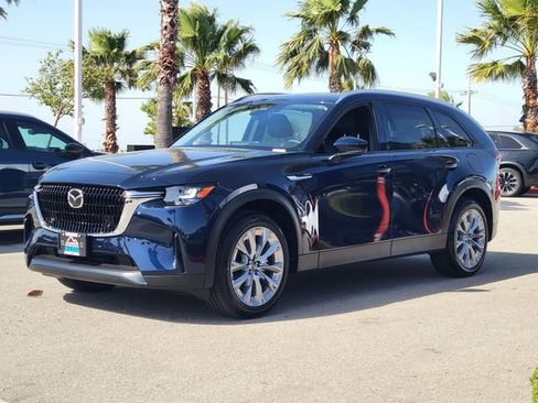 New 2026 MAZDA CX-90 Plug-In Hybrid w/ Preferred AWD/4WD image 2