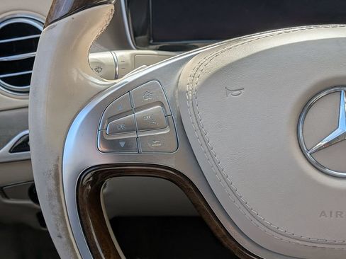 Used 2015 Mercedes-Benz S 550 Sedan image 32