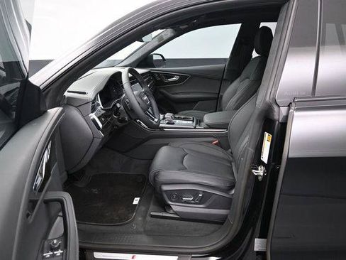 New 2026 Audi Q8 Prestige AWD/4WD image 9