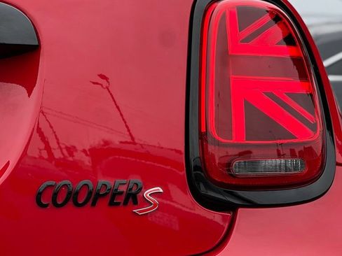 Used 2023 MINI Cooper S FWD image 10