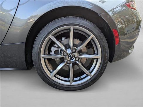 Used 2023 MAZDA MX-5 Miata Grand Touring w/ Weather Package image 22