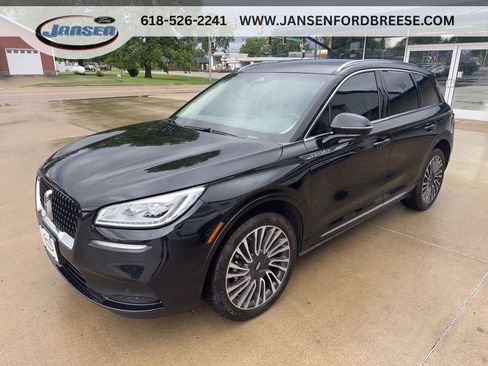 Used 2022 Lincoln Corsair Reserve w/ Equipment Group 201A AWD/4WD image 3