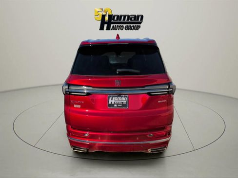 Used 2025 Buick Enclave Avenir w/ Super Cruise Package image 4