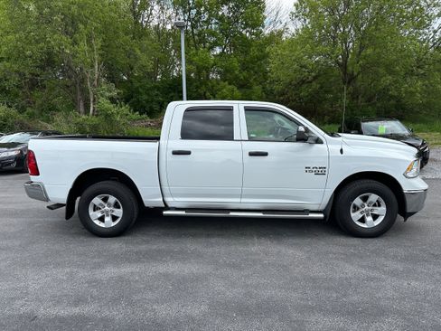 Used 2023 RAM 1500 Tradesman w/ Popular Equipment Group AWD/4WD image 4