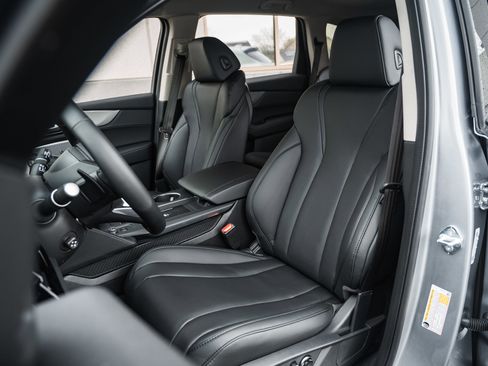 New 2026 Acura MDX image 17