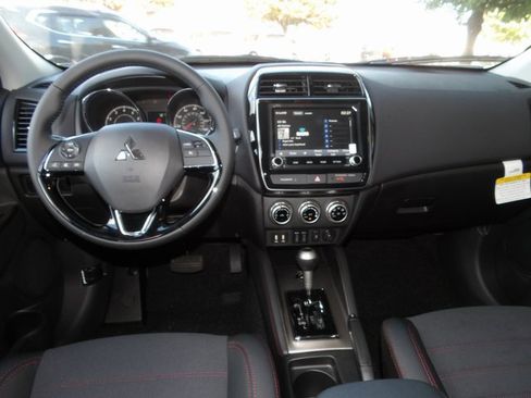 New 2025 Mitsubishi Outlander Sport SE image 13