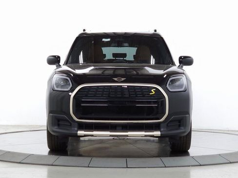 New 2025 MINI Cooper Countryman SE image 2