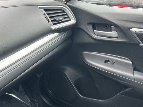 Used 2015 Honda Fit EX image 28