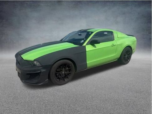 Used 2014 Ford Mustang Coupe w/ Equipment Group 102A RWD image 2
