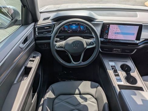New 2026 Volkswagen Atlas Cross Sport SE FWD image 16