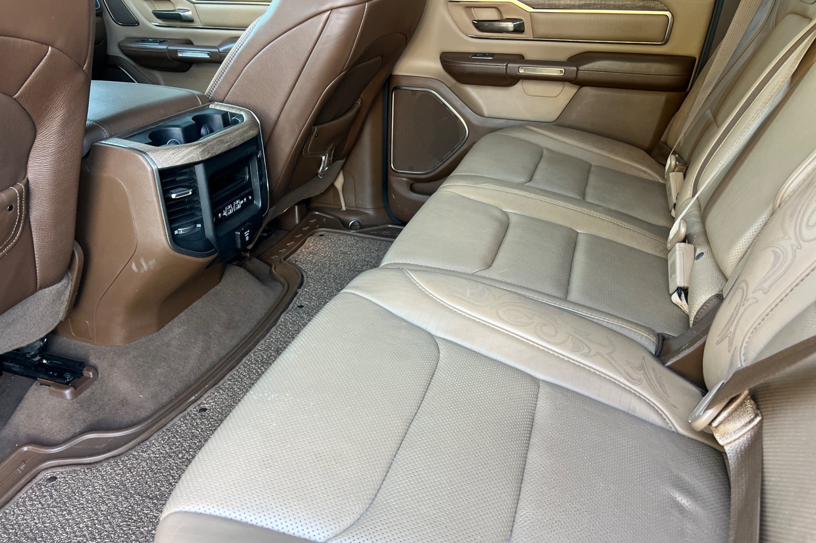 Used 2020 RAM 1500 Limited RWD image 15