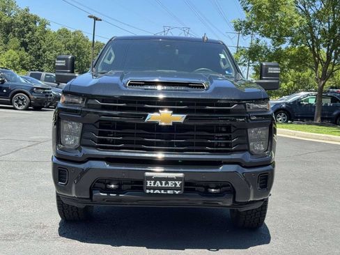 Used 2025 Chevrolet Silverado 2500 Custom w/ Custom Value Package AWD/4WD image 27