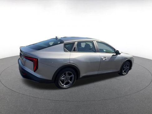Used 2025 Kia K4 LXS FWD image 15