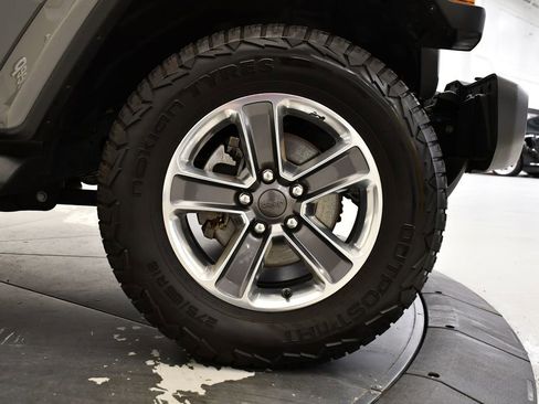 Used 2021 Jeep Wrangler Unlimited Sahara image 15