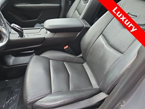 Used 2019 Cadillac XT5 Luxury image 15